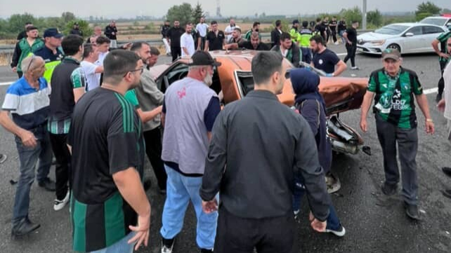 Kuzey Marmara Otoyolu’nda Kaza:Araç Hurdaya Döndü