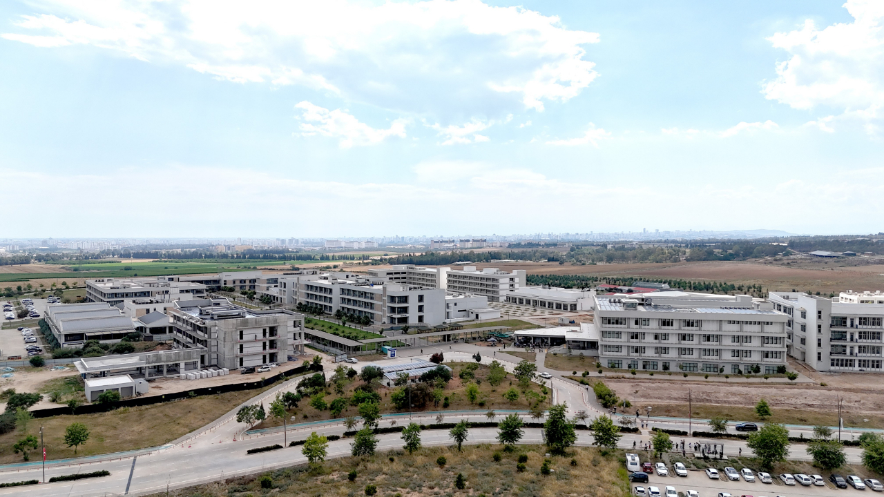 ATÜ'den 9 Akademisyen "En Etkili Bilim İnsanları" Listesinde