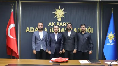 Yeniden Refah Partisi’nden Ak  Parti’ye Geçtiler