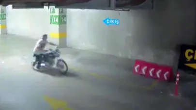 Adana Şehir Hastanesinin Otoparkından İki Motosiklet Çaldı: