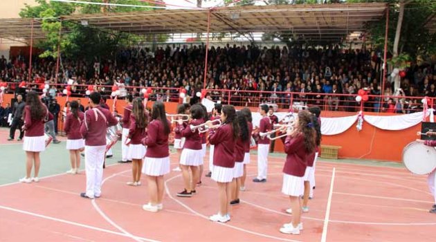 23 Nisan’da “Çocukça” eğlendiler