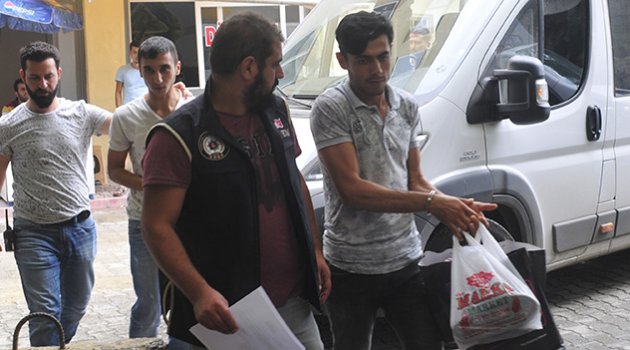 23 kişi örgüt üyeliğinden adliyede