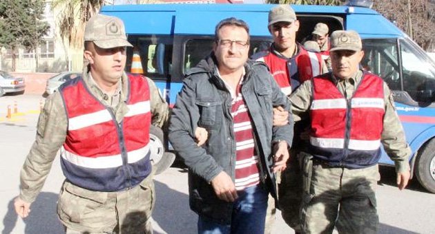 3 cinayetten mahkum oldu 29 yıl sonra yakalandı