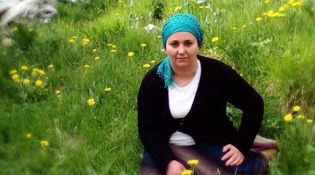 3 çocuk annesi kadın 15 yerinden bıçaklandı