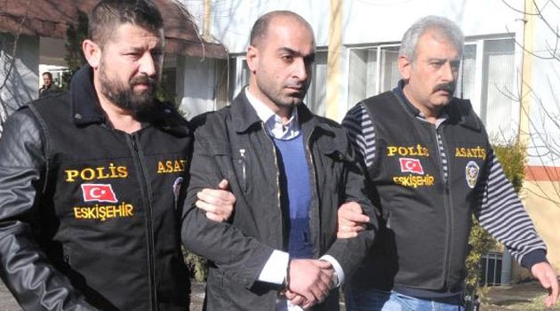 3 kişiyi öldüren sanığa bar kurşunlamadan 2.5 yıl hapis