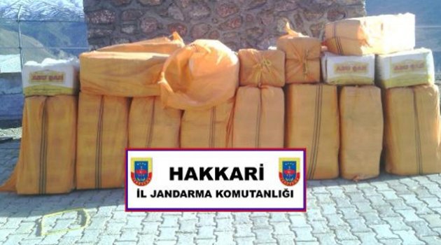 3 ton kaçak çay ele geçirildi