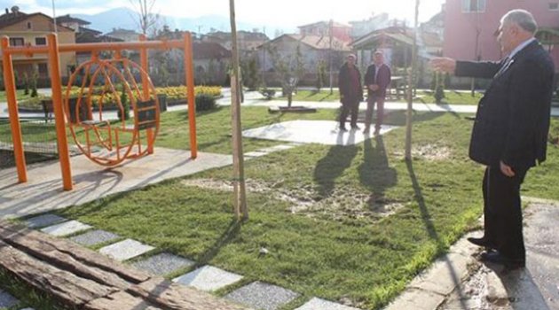 4 yaşındaki Yunus Emre salıncak kurbanı oldu