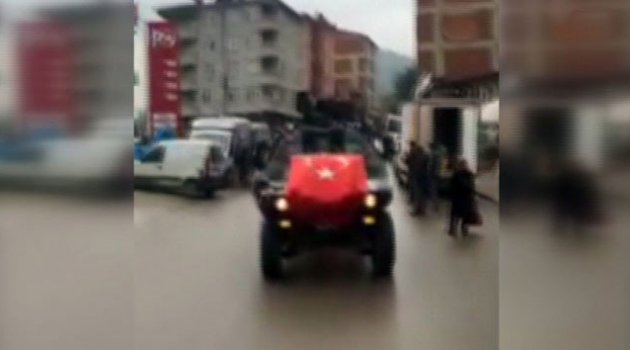6 teröristi etkisiz hale getiren askerler konvoyla karşılandı