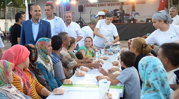 60 bin kişiye iftar 30 bin aileye gıda kolisi