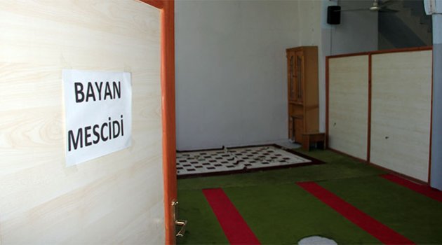 7 aylık bebeği camiye bıraktılar