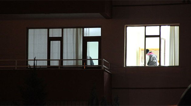 78 yaşındaki kadın boğazı kesilerek öldürüldü