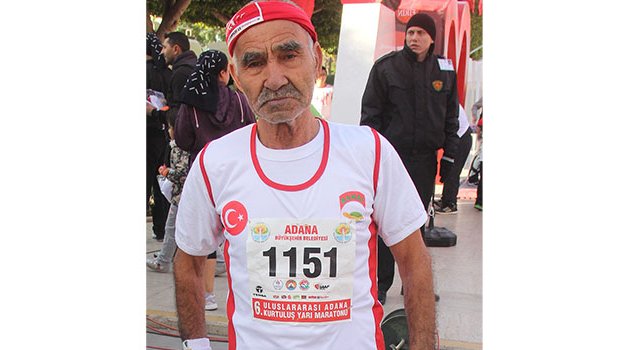 82 Yaşında Maratona Katıldı