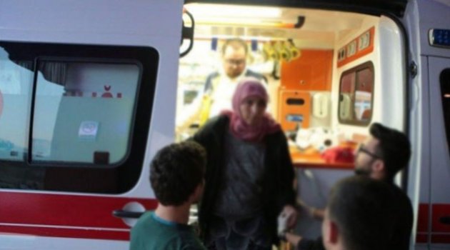 9 aylık kızını bıçakla boğazını keserek öldürdü