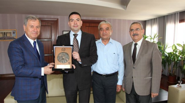 ABD konsolosu Espinoza’dan ATO’ya veda ziyareti