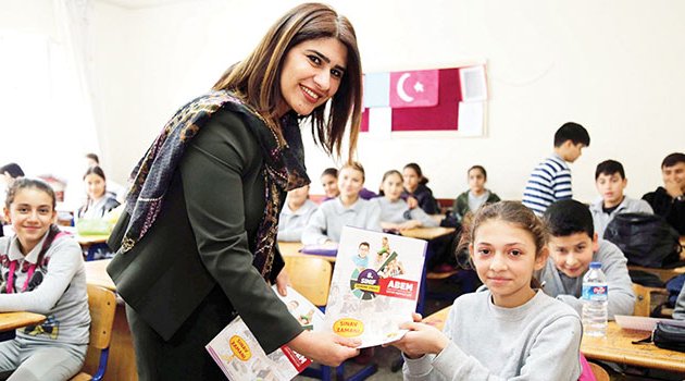 ABEM’den ortaokul öğrencilerine deneme sınavı desteği