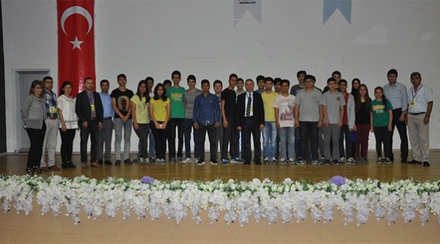 Acıbadem Adana Hastanesi TÜBİTAK Bilim Şenliğine Destek Verdi