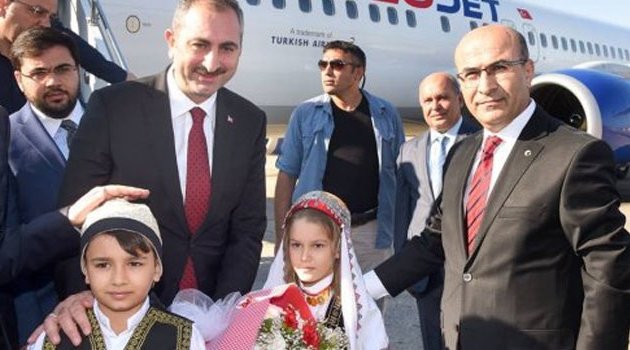 Adalet Bakanı Gül Adana’ya Geldi