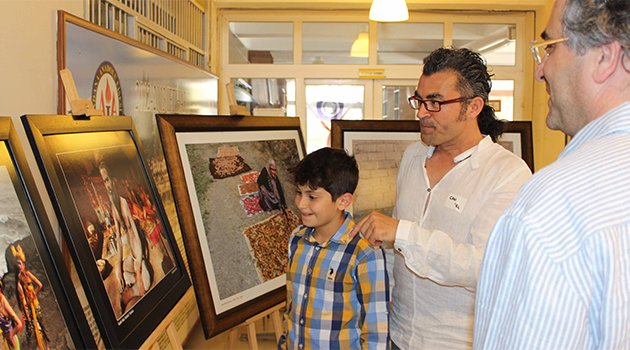Adana Anadolu Lisesi’nde fotoğraf sergisi