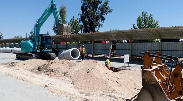 Adana ASKİ Nakliyeciler Sitesi’nin Altyapı Sorununu Çözüyor