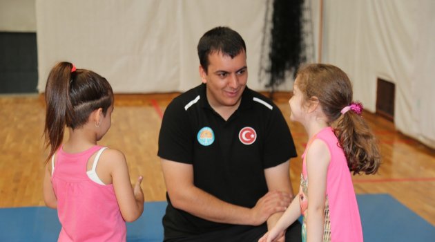 Adana ASKİ spor seçmelerine yoğun ilgi