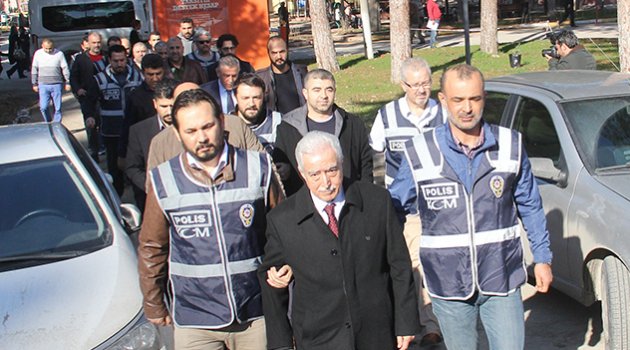 Adana Büyükşehir Belediyesi'nden cemaate 2 milyar dolar himmet iddiası