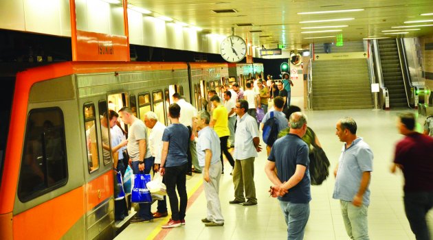 Adana Cumhurbaşkanı Erdoğan'dan metro jesti bekliyor