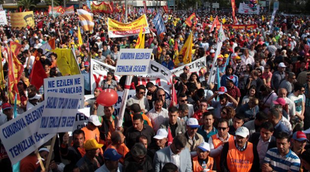 Adana’da 1 Mayıs kutlaması