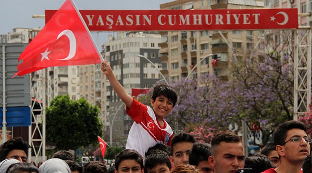 Adana’da 19 Mayıs Coşkusu