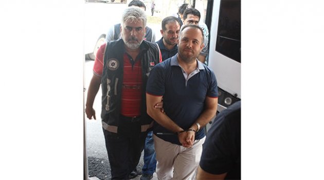 Adana’da 25 Polis Adliyeye Sevk Edildi