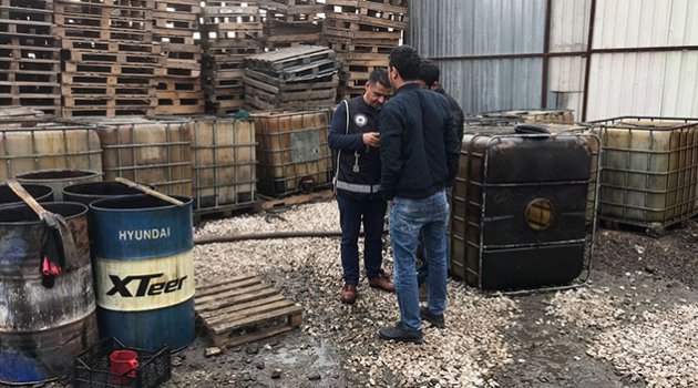 Adana’da 4 bin 300 litre '10 numara yağ' ele geçirdi