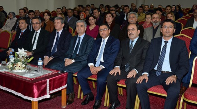 Adana’da “Aday Öğretmen Yetiştirme Süreci Danışman Öğretmen Eğitimi Semineri”