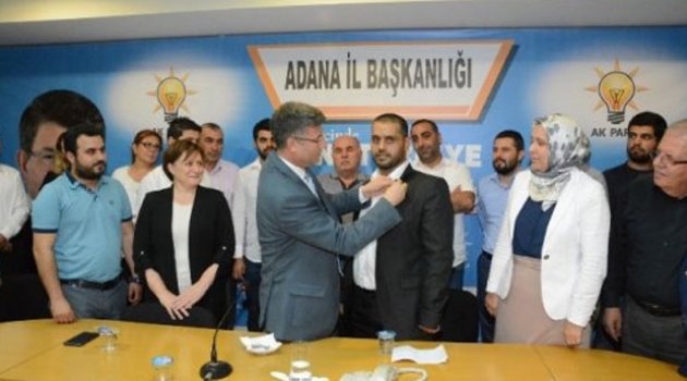 Adana’da Ak Parti’ye katılım