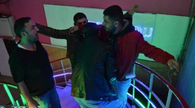 Adana’da Bar ve Gece Kulüplerine Yönelik Asayiş Uygulamaları Devam Ediyor