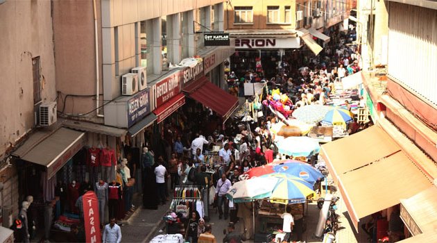 Adana’da bayram telaşı