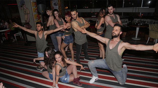 Adana’da dans geceleri