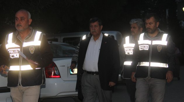 Adana’da Dernek Operasyonu: 8 gözaltı