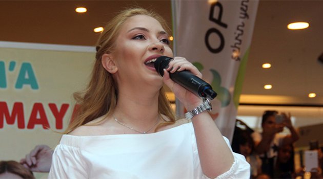 Adana’da Ece Seçkin Rüzgarı
