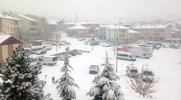 Adana’da eğitime kar tatili