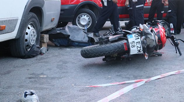 Adana’da feci kaza ölü ve yaralılar var