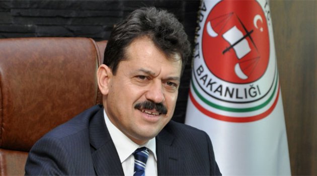 Adana’da ’Kamu İdaresinin Güvenliğine ve İşleyişine İlişkin Suçlar’ semineri