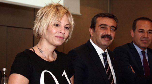 Adana’da karnaval coşkusu