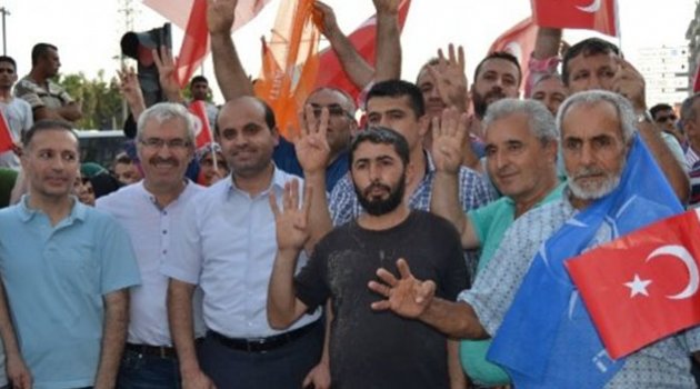 Adana’da “Milli İradeye Sahip Çıkma Yürüyüşü”
