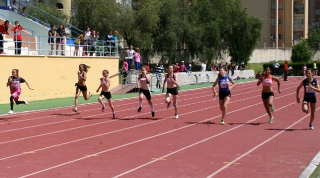 Adana’da Okullararası Puanlı Atletizm Türkiye Finalleri