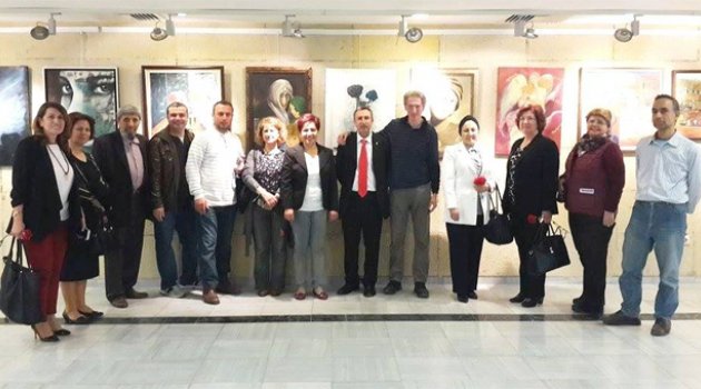 Adana’da Ressamlardan "Mart’ın Sekiz"i sergisi