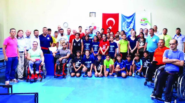 Adana’da spor şöleni