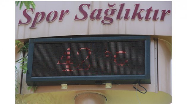 Adana’da termometreler 42 dereceyi gösterdi