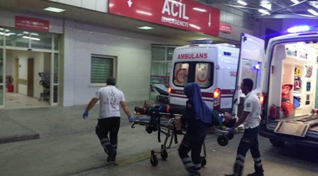 Adana’da trafik kazası yaralılar var