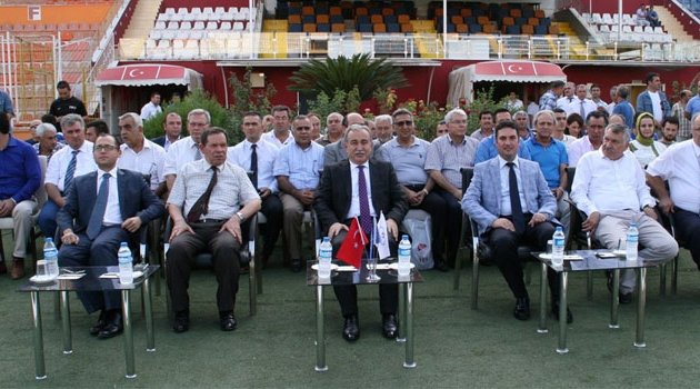 Adana’da yeni futbol sezonu açılışı ve kupa töreni