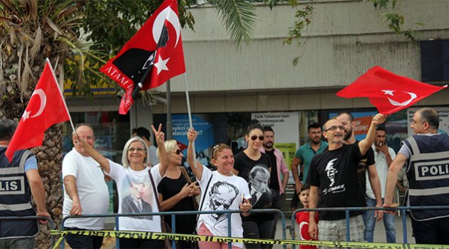 Adana’da Zafer Bayramı Coşkusu
