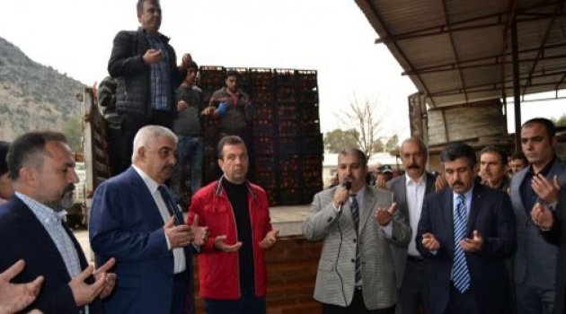 Adana’dan Mehmetçiğe 60 Ton Portakal
